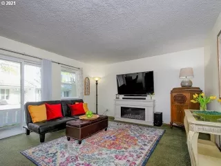 Photo #4: 21386429 Listing 