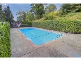 Photo #1: 21386934 Listing