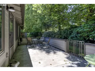 Photo #2: 21387388 Listing