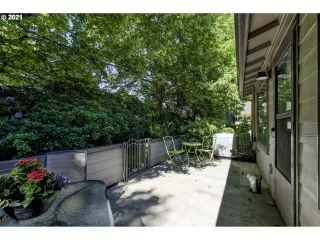 Photo #3: 21387388 Listing