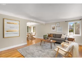 Photo #2: 21387746 Listing