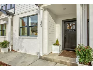 Photo #1: 21387919 Listing