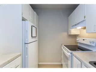 Photo #1: 21387970 Listing