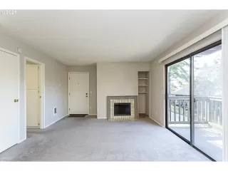 Photo #2: 21387970 Listing