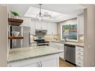 Photo #4: 21388050 Listing 