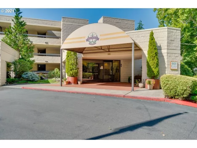 MLS: 21388807 Condo For Sale