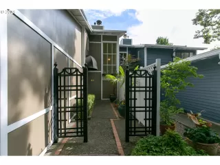 Photo #1: 21389477 Listing 