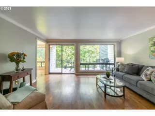 Photo #6: 21389477 Listing 