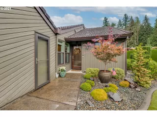 Photo #1: 21390125 Listing