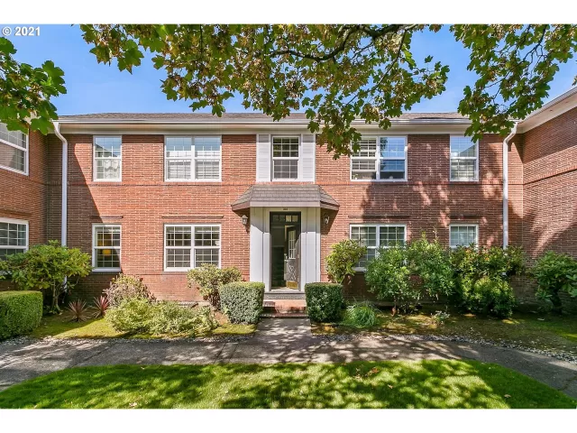 MLS: 21390376 Condo For Sale