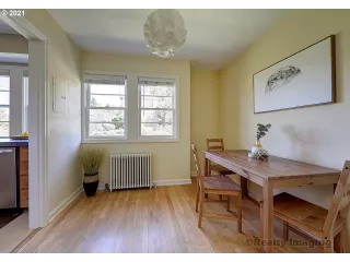 Photo #1: 21390385 Listing 