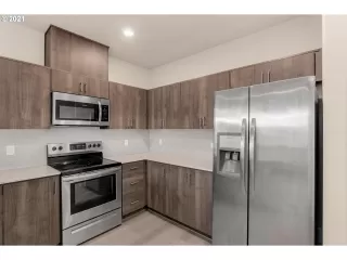 Photo #1: 21390568 Listing 