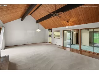 Photo #6: 21391511 Listing 