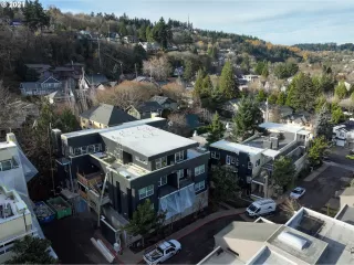 Photo #1: 21391686 Listing 