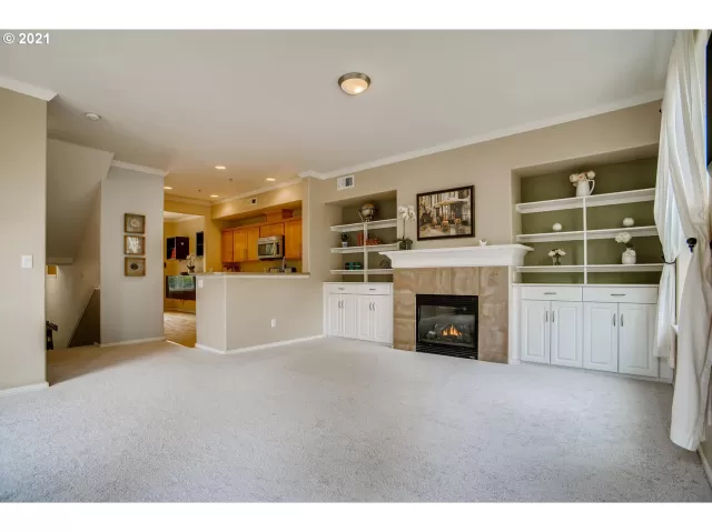 MLS: 21392622 Condo For Sale