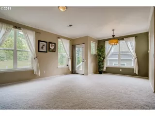 Photo #1: 21392622 Listing