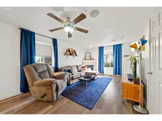 Photo #1: 21392951 Listing