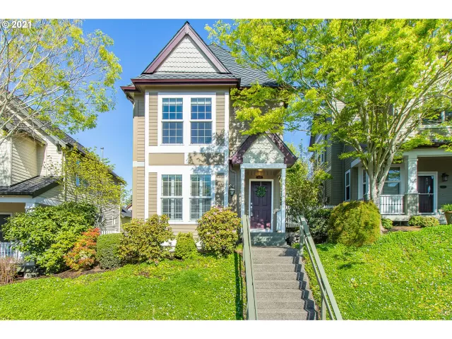 MLS: 21392958 Condo For Sale