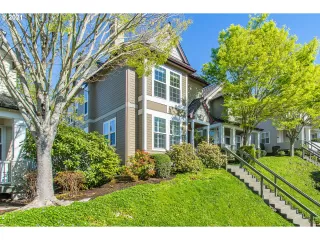 Photo #1: 21392958 Listing