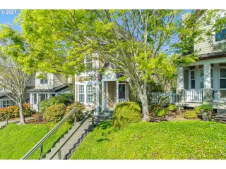 Photo #2: 21392958 Listing