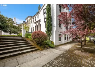 More Details about MLS # 21394683 : 2250 NE FLANDERS ST 13