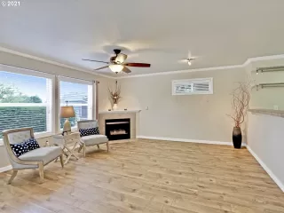 Photo #3: 21394688 Listing