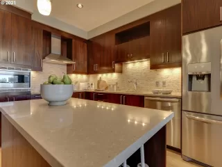 Photo #2: 21394828 Listing