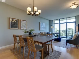 Photo #4: 21394828 Listing
