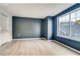 Photo #6: 21395160 Listing