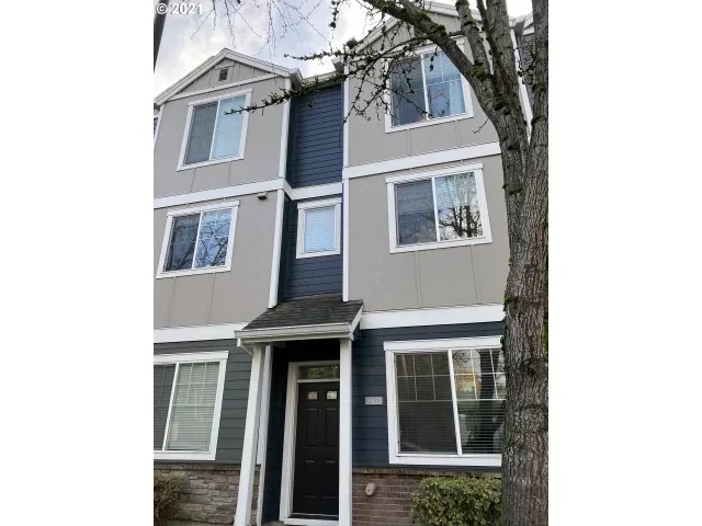 MLS: 21395325 Condo For Sale
