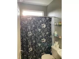 Photo #3: 21395325 Listing