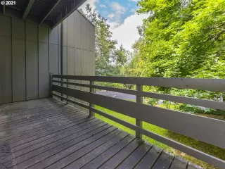 Photo #3: 21396498 Listing 