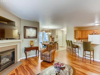 Photo #3: 21397518 Listing 