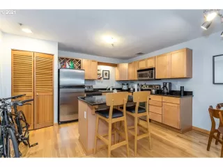 Photo #2: 21397646 Listing 