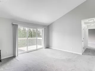 Photo #5: 21398440 Listing 