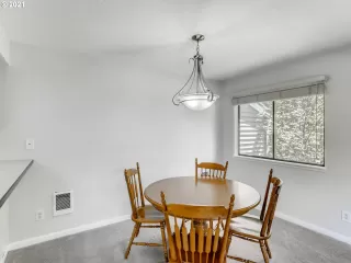 Photo #6: 21398440 Listing 