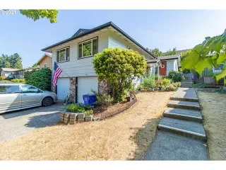 Photo #1: 21398442 Listing