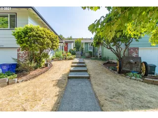 Photo #2: 21398442 Listing