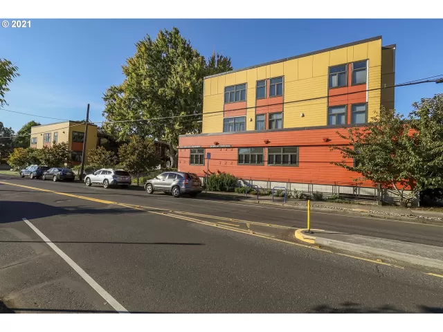 MLS: 21398496 Condo For Sale