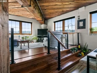 Photo #3: 21399562 Listing 