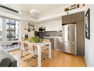 Photo #3: 214014148 Listing 