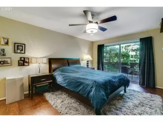 Photo #2: 21401650 Listing