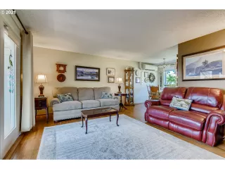 Photo #1: 21402868 Listing 