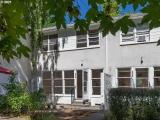 Photo #4: 21402878 Listing 