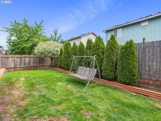 Photo #1: 21403032 Listing