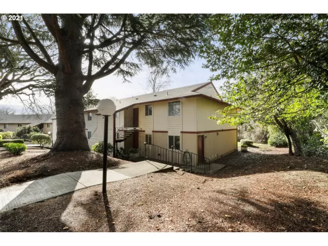 MLS: 21404909 Condo For Sale