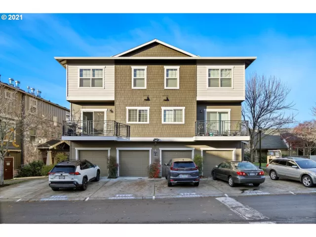 MLS: 21405978 Condo For Sale