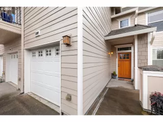 Photo #2: 21406085 Listing