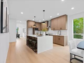 Photo #6: 214061850 Listing