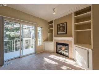 Photo #5: 21406876 Listing